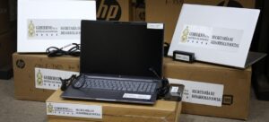 Entrega equipo tecnológico