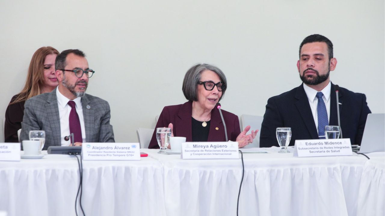 Honduras mueve piezas: Gobierno busca más apoyo internacional para salud y educación