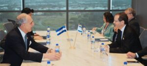 Autoridades de Israel y Honduras