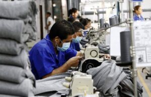 personas trabajando