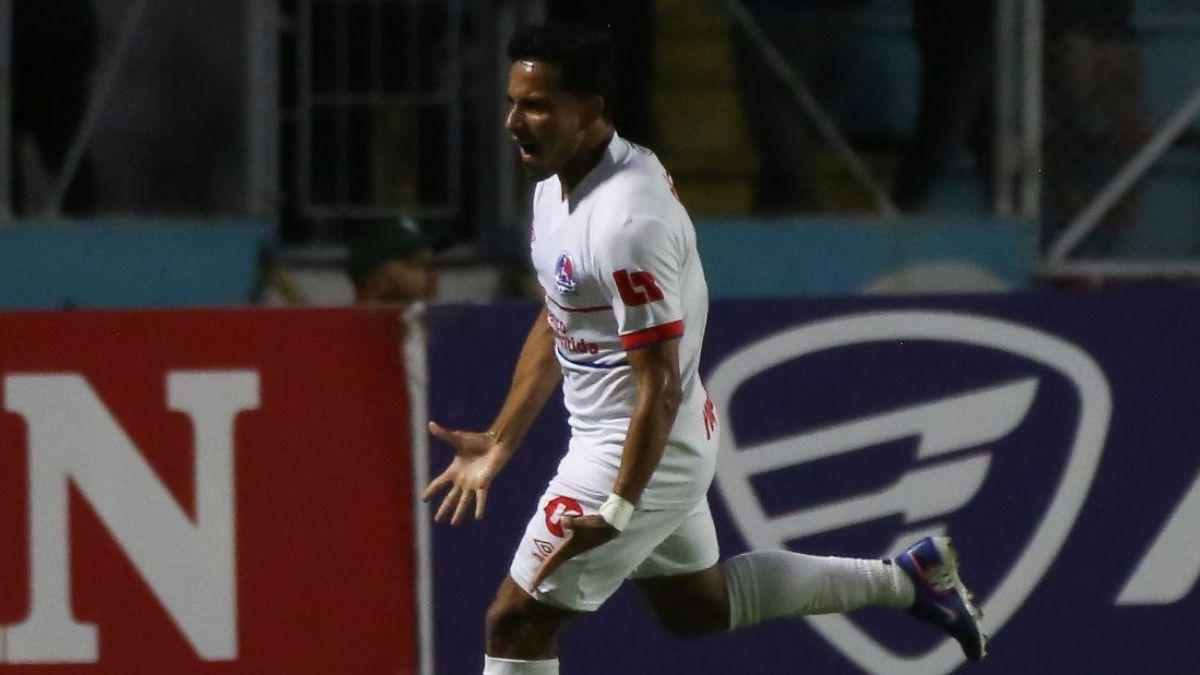 Olimpia se interpone 0-1 en el clásico ante Motagua