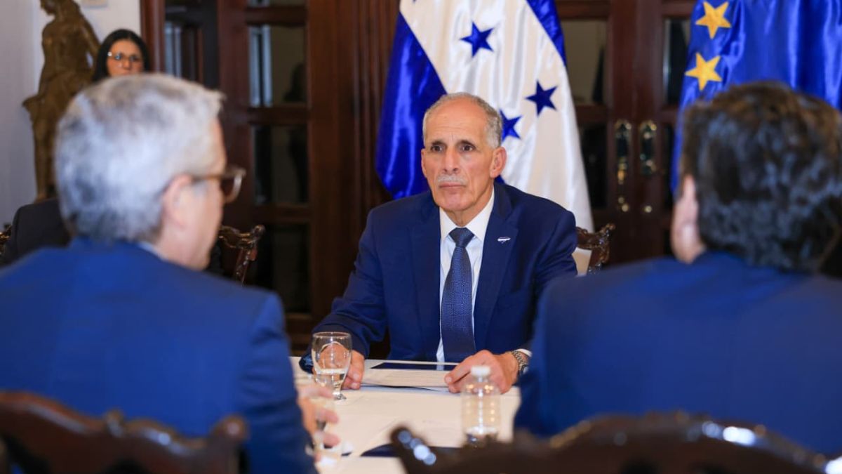 En 60 días, gobierno de Asfura impulsa salud, inversión y orden institucional