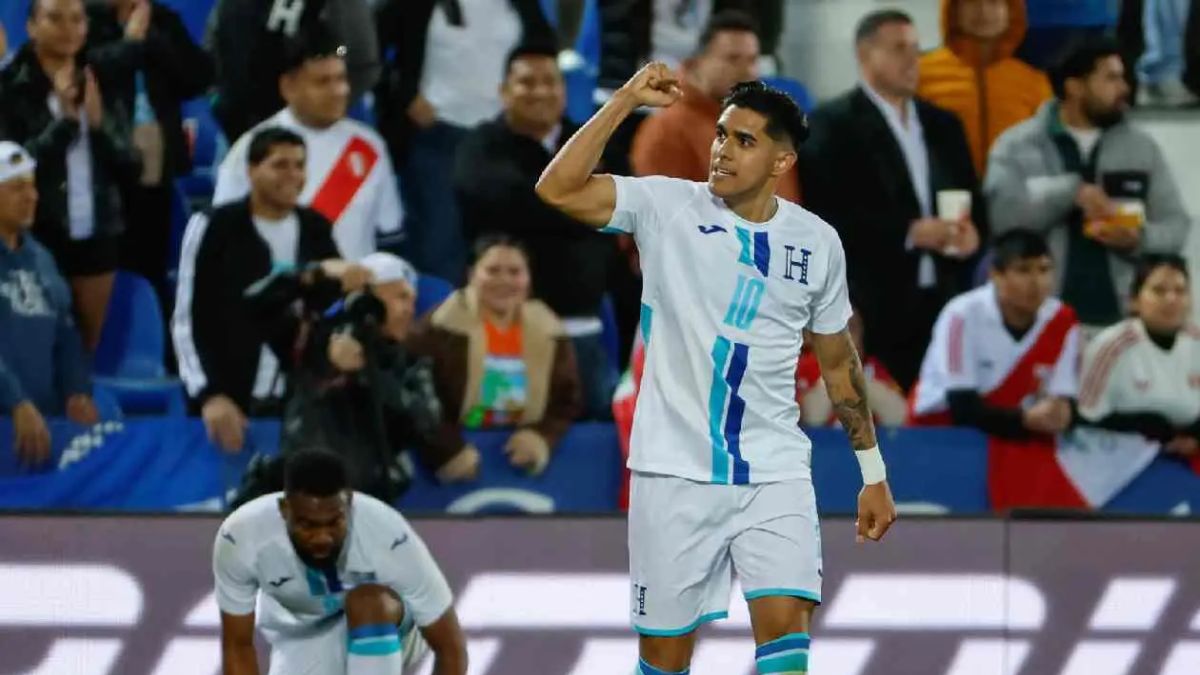 Al descanso: Honduras y Perú empatan 1-1 en amistoso internacional