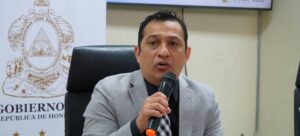 Dr. Homer Mejía