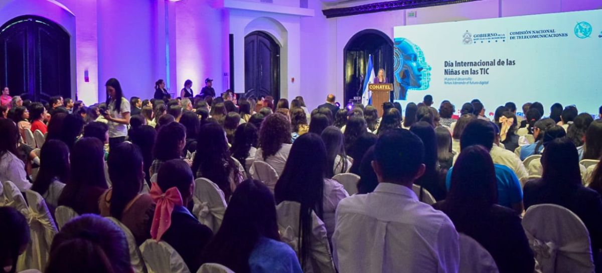 Honduras promueve la inclusión de las niñas en el mundo digital