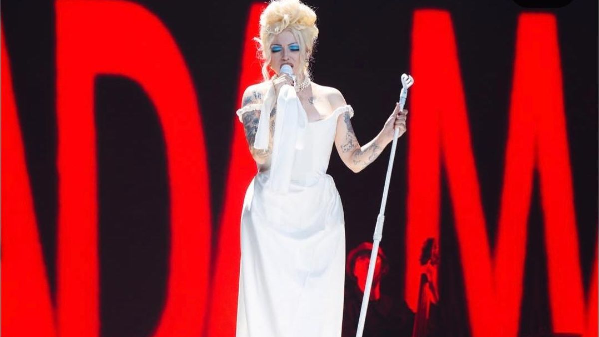 Mon Laferte se presenta a Honduras con su Femme Fatale Tour 2026