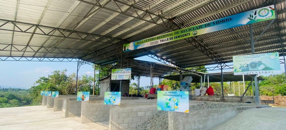 Inauguran la primera planta trituradora de vidrio en el occidente de Honduras