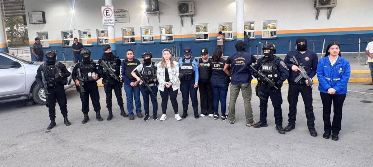Capturan a la hija de Arnulfo Valle, líder del cartel “Los Valle Valle”
