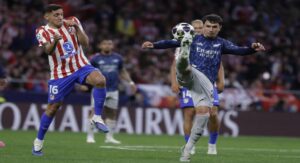 Jugadores del Arsenal y Atlético