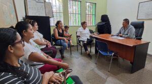 INA cerca de los campesinos