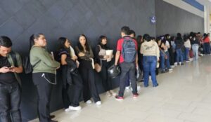 Personas buscando empleo