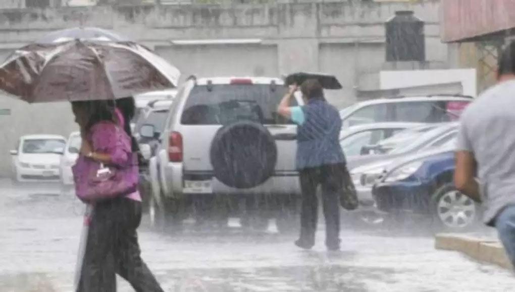 Mañana jueves: ´el día con mayor presencia de lluvia esta semana´, según Cenaos