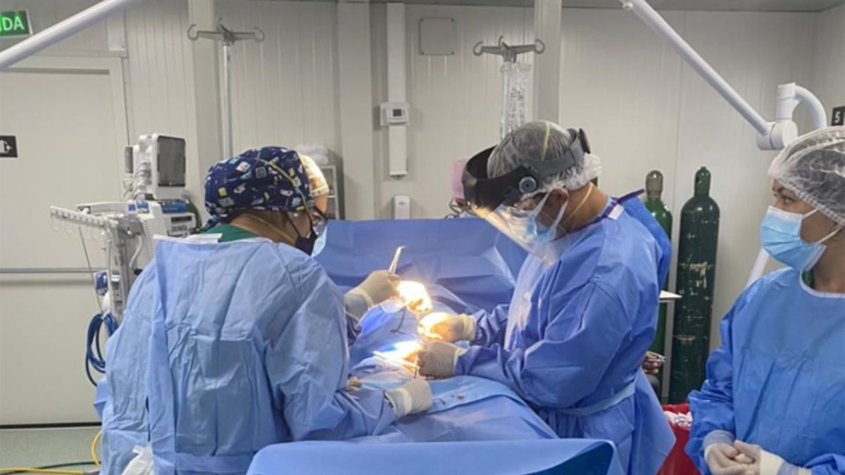 Pacientes celebran cirugías tras años de espera gracias al Gobierno