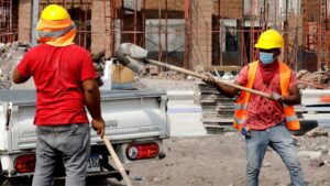 personas trabajando