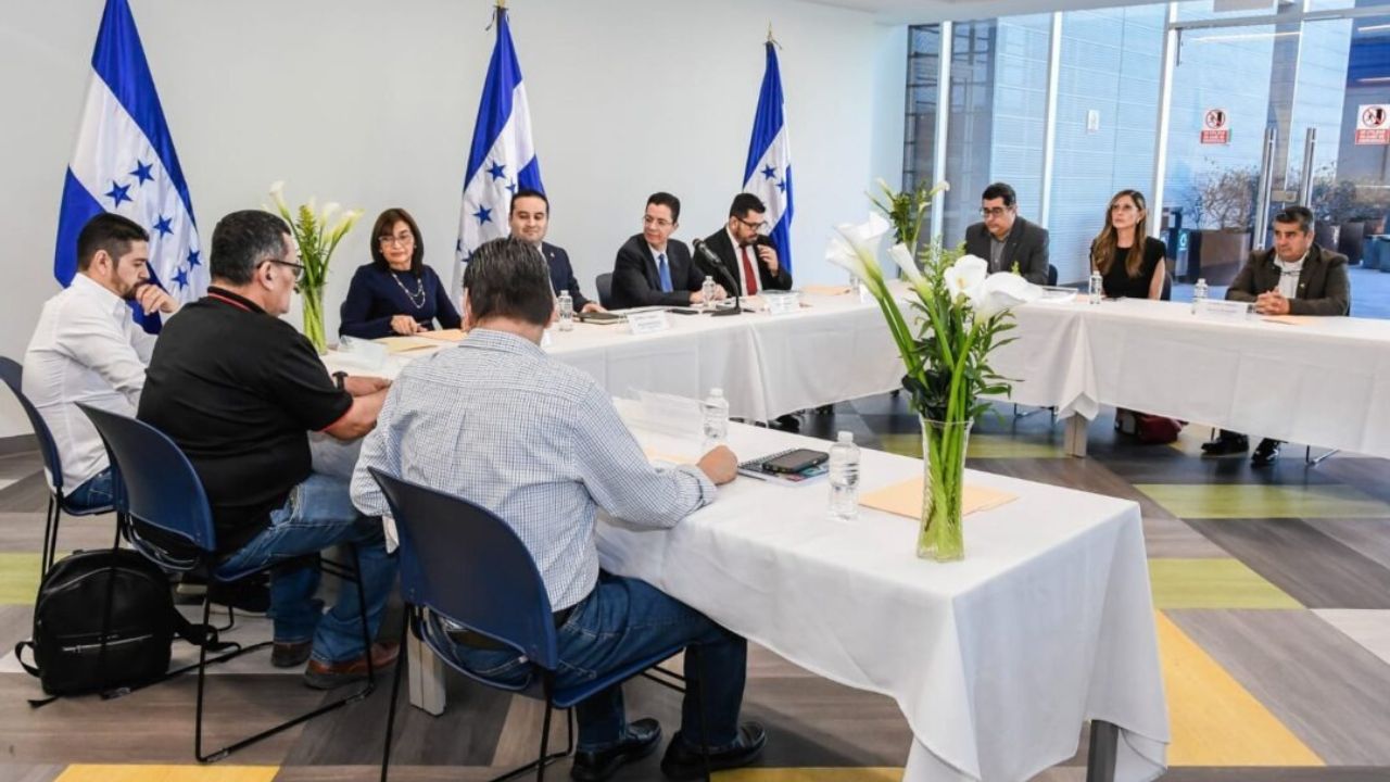 negociación salario mínimo